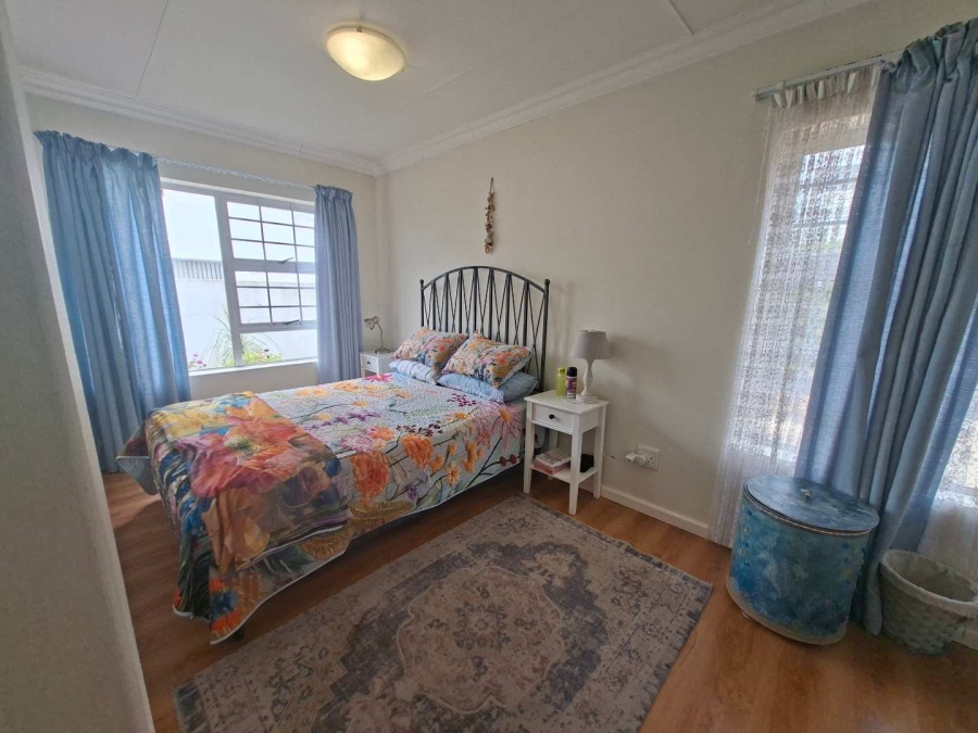 3 Bedroom Property for Sale in Fraaiuitsig Western Cape